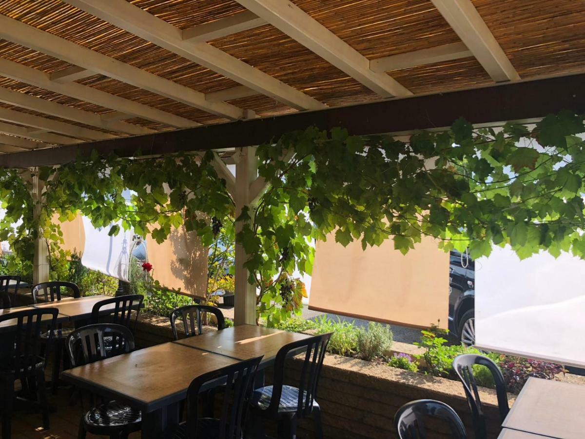 Room Bistro 33 Commugny Exterior foto
